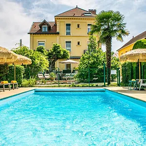 Des Dauphins Hotel Bourgoin-Jallieu